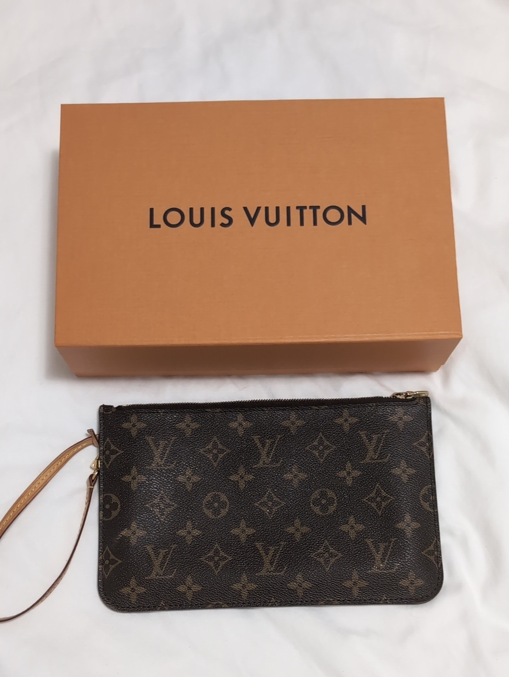 Louis Vuitton Neverfull Pochette Clutch Purse Monogram & Box